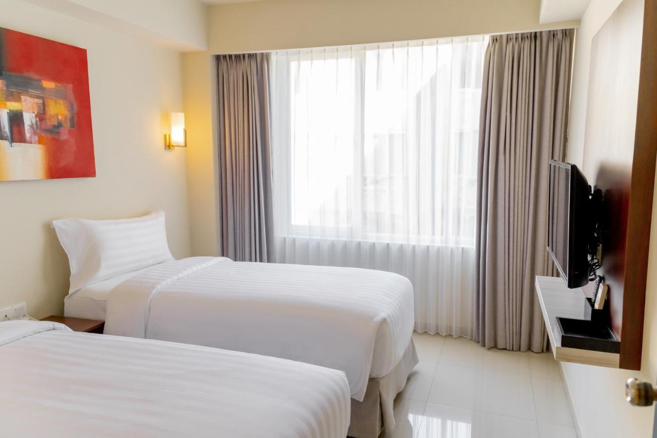 Aston Denpasar Hotel & Convention Exterior foto
