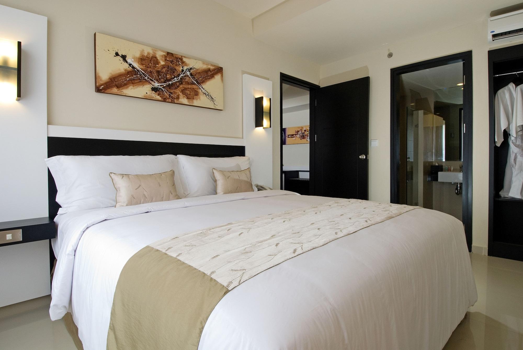 Aston Denpasar Hotel & Convention Exterior foto