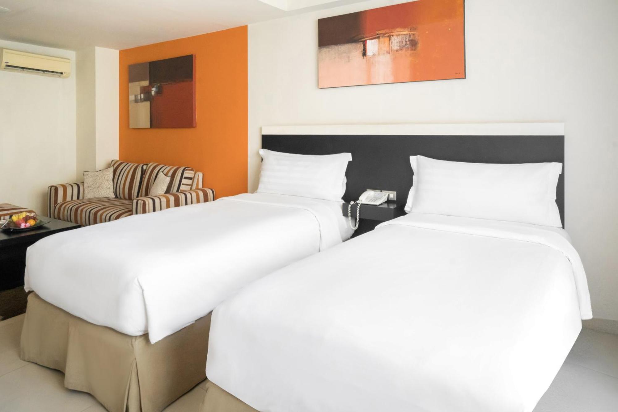 Aston Denpasar Hotel & Convention Exterior foto